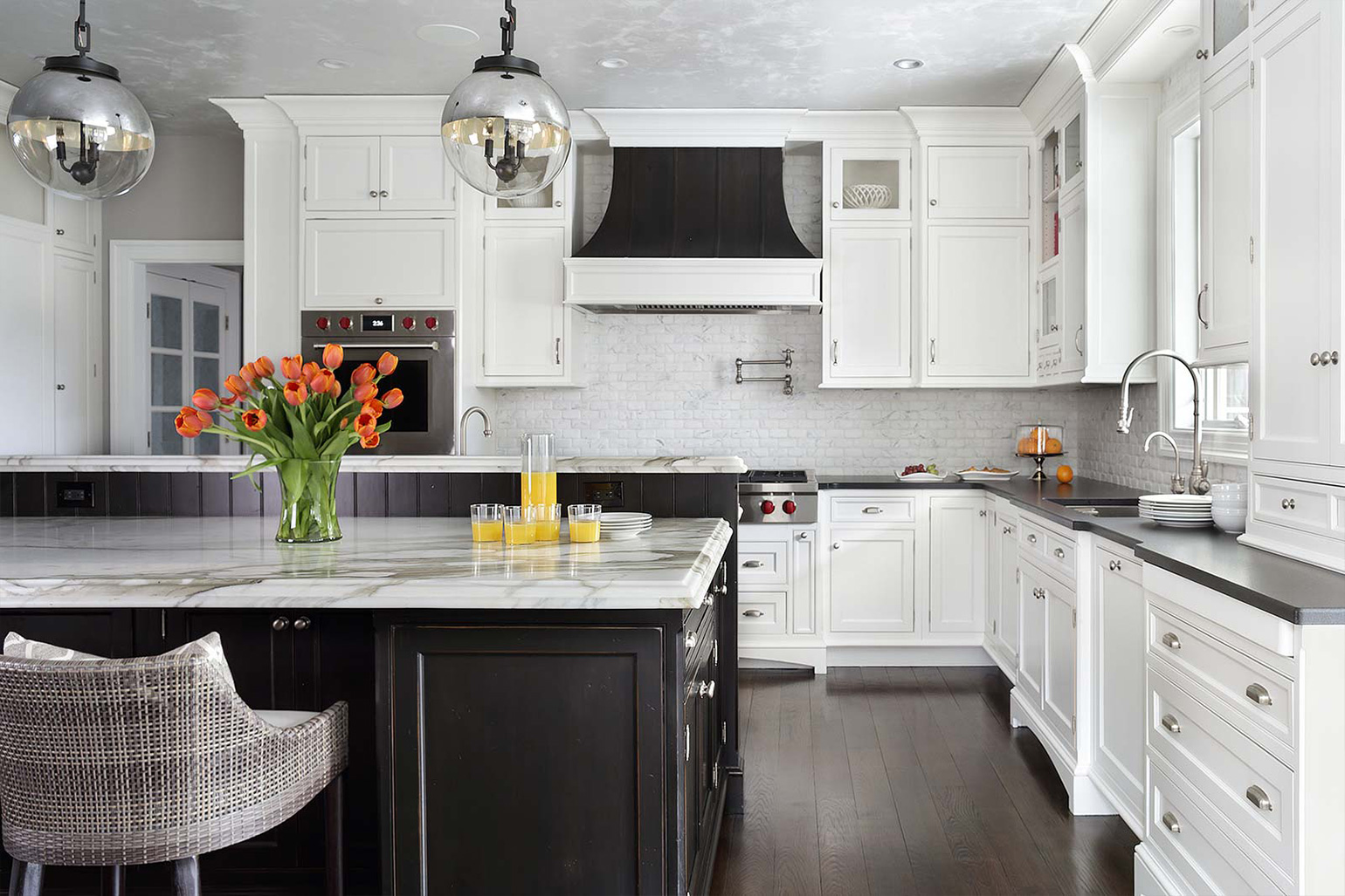 Sophisticated Black & White Kitchens - Valerie Grant Interiors